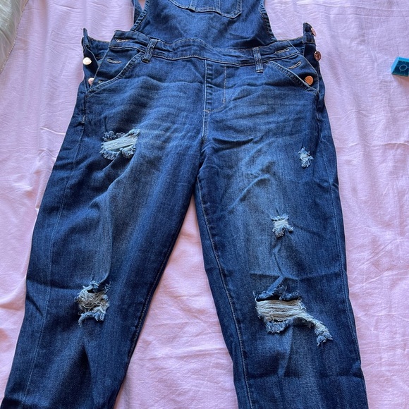 Guess dangri style jean - Picture 3 of 6